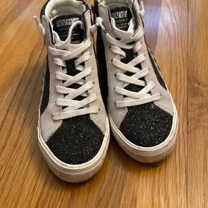 VH shoes size 37 worn once